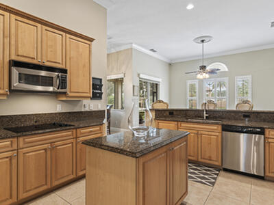 801 SW Classico Court, Port Saint Lucie, FL 34986