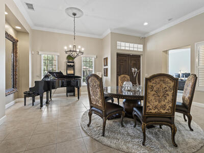 801 SW Classico Court, Port Saint Lucie, FL 34986