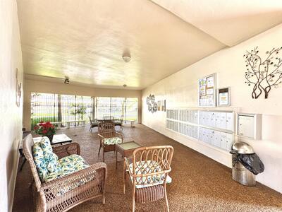 5181 W Oakland Park Boulevard, Lauderdale Lakes, FL 33313