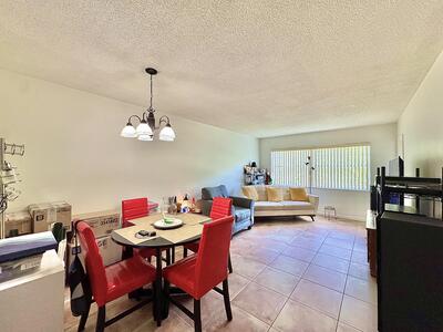 5181 W Oakland Park Boulevard, Lauderdale Lakes, FL 33313