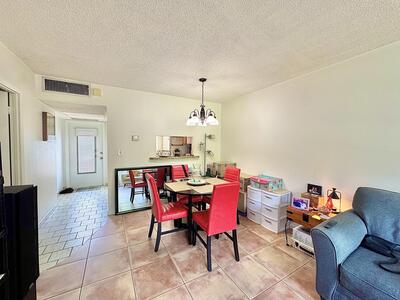 5181 W Oakland Park Boulevard, Lauderdale Lakes, FL 33313