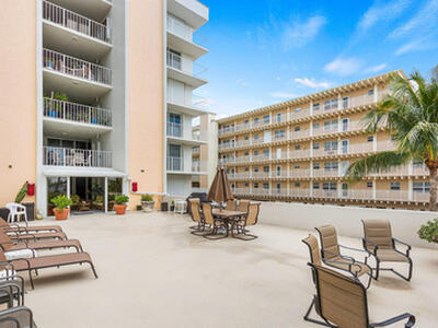 4200 S Ocean Boulevard, South Palm Beach, FL 33480