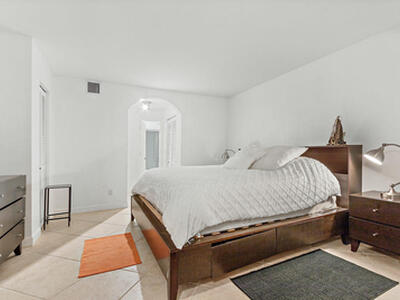 4200 S Ocean Boulevard, South Palm Beach, FL 33480