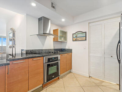 4200 S Ocean Boulevard, South Palm Beach, FL 33480