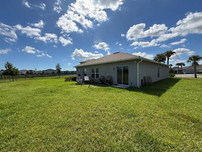 715 E Pomegranate Place, Fort Pierce, FL 34981