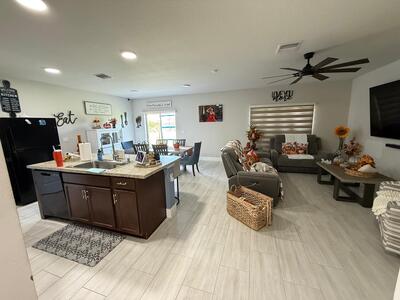 715 E Pomegranate Place, Fort Pierce, FL 34981