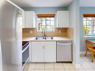 18712 SW 100 Avenue, Cutler Bay, FL 33157