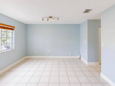 18712 SW 100 Avenue, Cutler Bay, FL 33157