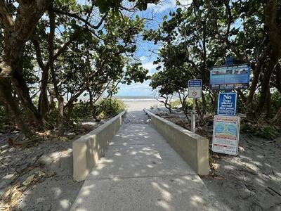 226a Seabreeze Circle, Jupiter, FL 33477