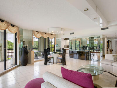 5279 Fountains Drive S, Lake Worth, FL 33467