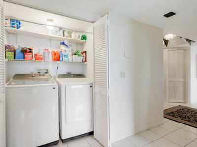 5279 Fountains Drive S, Lake Worth, FL 33467