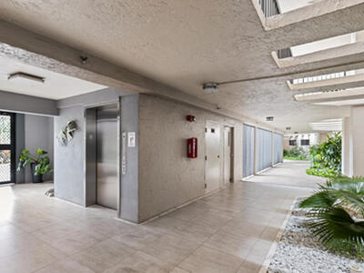 5279 Fountains Drive S, Lake Worth, FL 33467