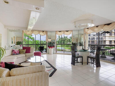 5279 Fountains Drive S, Lake Worth, FL 33467