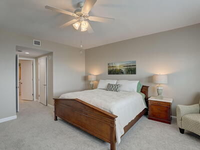 2650 Lake Shore Drive, Riviera Beach, FL 33404