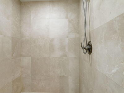 2650 Lake Shore Drive, Riviera Beach, FL 33404