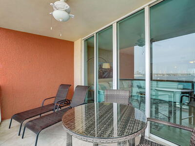 2650 Lake Shore Drive, Riviera Beach, FL 33404