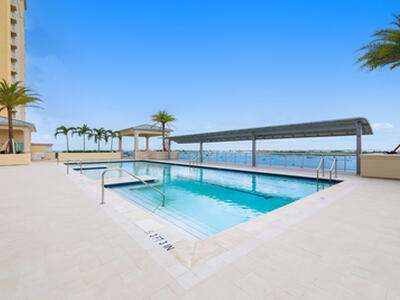 2650 Lake Shore Drive, Riviera Beach, FL 33404