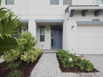 16461 Millenium Court, Westlake, FL 33470