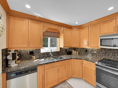 1702 S Ocean Boulevard, Delray Beach, FL 33483