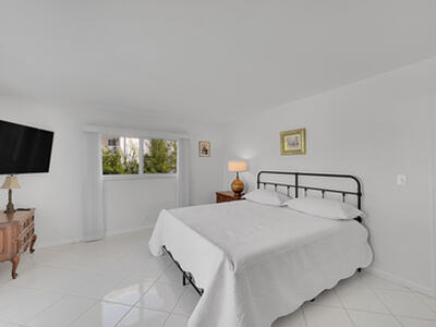 1702 S Ocean Boulevard, Delray Beach, FL 33483