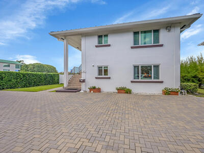 1702 S Ocean Boulevard, Delray Beach, FL 33483