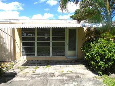 13719 Flora Place, Delray Beach, FL 33484