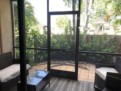 10204 Mangrove Drive, Boynton Beach, FL 33437