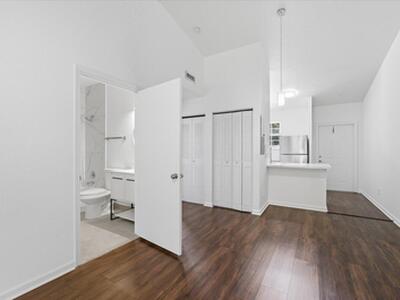 6107 Garden Court, Davie, FL 33314