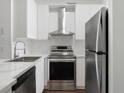 6107 Garden Court, Davie, FL 33314