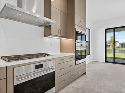 10026 Skyloft Street, Palm Beach Gardens, FL 33412