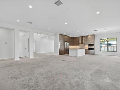 10026 Skyloft Street, Palm Beach Gardens, FL 33412