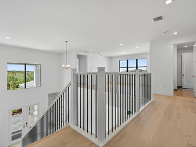 10026 Skyloft Street, Palm Beach Gardens, FL 33412