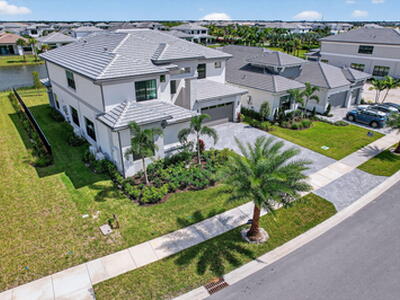 10026 Skyloft Street, Palm Beach Gardens, FL 33412