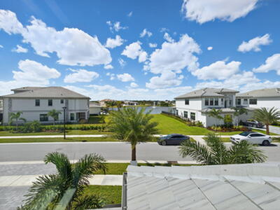 10026 Skyloft Street, Palm Beach Gardens, FL 33412