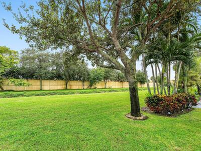 8084 Summer Shores Drive, Delray Beach, FL 33446