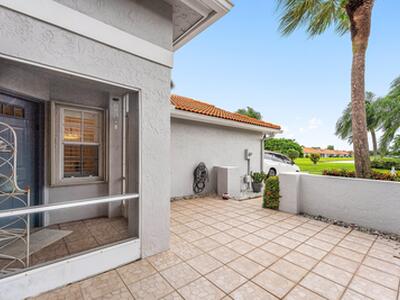 8084 Summer Shores Drive, Delray Beach, FL 33446