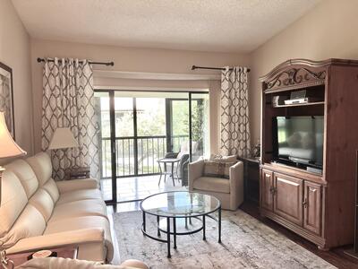 3328 Lucerne Park Drive, Greenacres, FL 33467