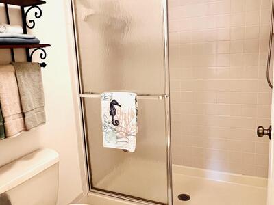 3328 Lucerne Park Drive, Greenacres, FL 33467