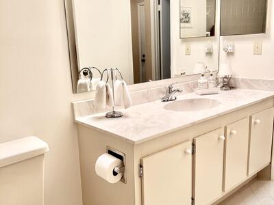 3328 Lucerne Park Drive, Greenacres, FL 33467