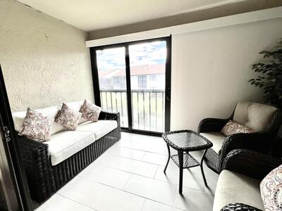 3328 Lucerne Park Drive, Greenacres, FL 33467