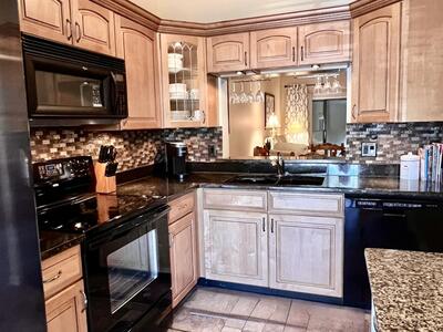 3328 Lucerne Park Drive, Greenacres, FL 33467