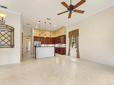 195 Sedona Way, Palm Beach Gardens, FL 33418