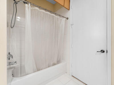 195 Sedona Way, Palm Beach Gardens, FL 33418