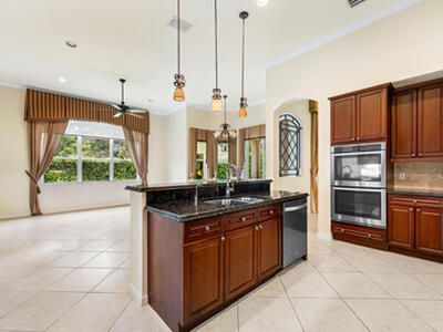 195 Sedona Way, Palm Beach Gardens, FL 33418