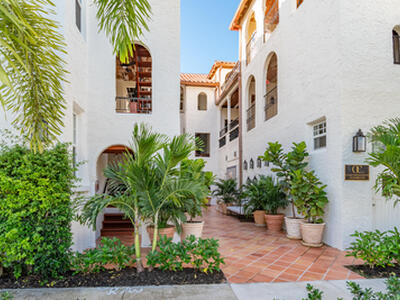 184 Sunset Avenue, Palm Beach, FL 33480