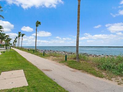 224 Inlet Way, Palm Beach Shores, FL 33404