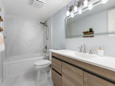 124 Lake Constance Drive, West Palm Beach, FL 33411