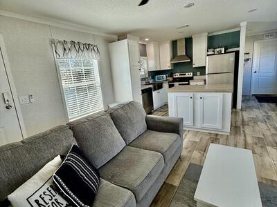 8002 SE Skylark Avenue, Hobe Sound, FL 33455