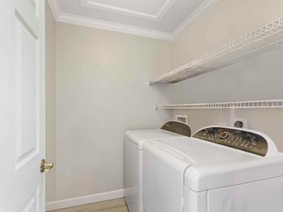 23 Lexington Lane W, Palm Beach Gardens, FL 33418