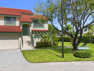 23 Lexington Lane W, Palm Beach Gardens, FL 33418
